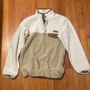 Patagonia sweatshirt